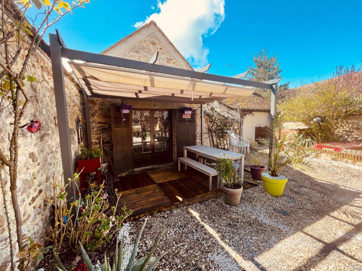 Maison A Proximite De Barbizon / Fontainebleau / A6 Saint-Sauveur-sur-Ecole Zewnętrze zdjęcie